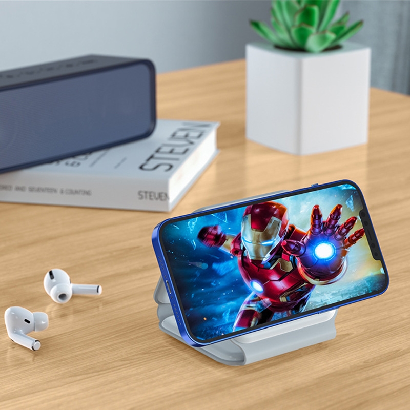3-in-1 Design: Supports wireless charging for phones, watches, and earbuds, addressing multiple charging needs at once.
Magnetic Attraction: Built-in magnets ensure devices align stably for more efficient charging.
Wireless Charging: No need to plug and unplug cables, simply place the device to start charging, easy and convenient.
Adjustable Angles: Supports a variety of charging positions to meet different usage scenarios.
Safety Protection: Equipped with multiple protection mechanisms such as over-temperature and over-current, ensuring safe charging.
Stylish Appearance: Simple and clean white design, fitting for various home and office environments., 3 in 1 Magnetic Wireless Charger for Mobile phone and watch - White